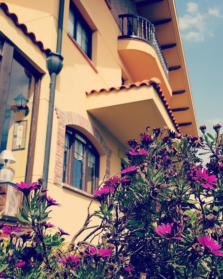 Posada Las Garzas Santona Exterior photo